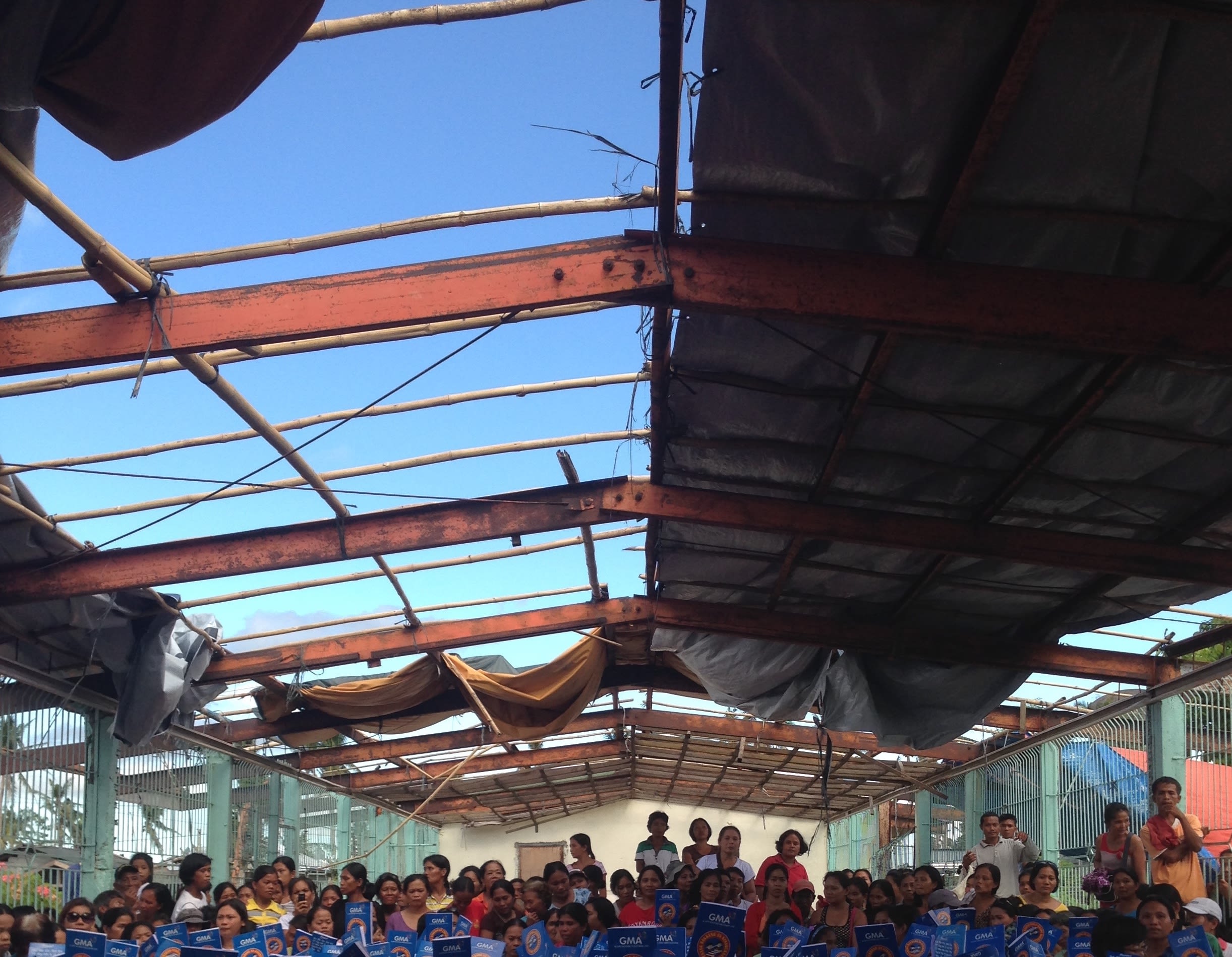 A classroom damaged by Yolanda. By Makoi Popioco, December 2013